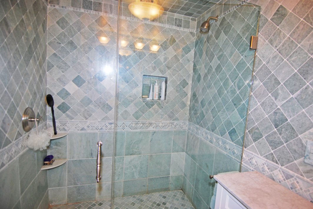 North Shore Towers Apartment