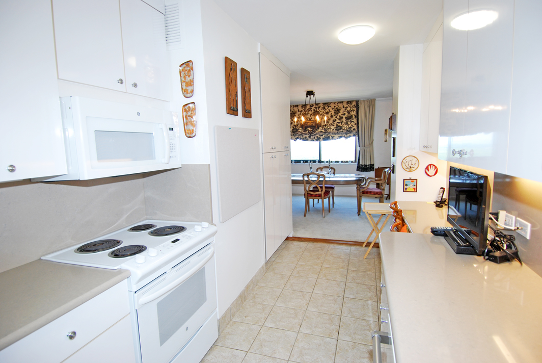 North Shore Towers Apartment