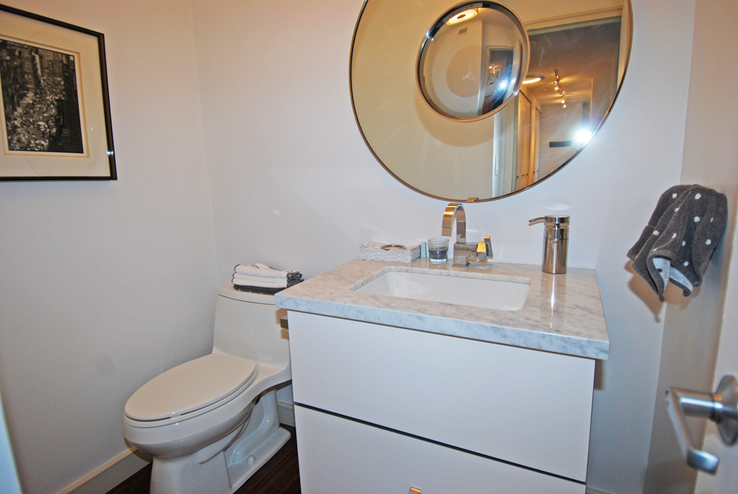 North Shore Towers Apartment