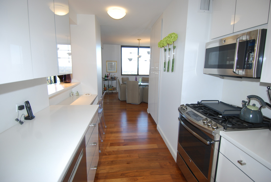 North Shore Towers Apartment