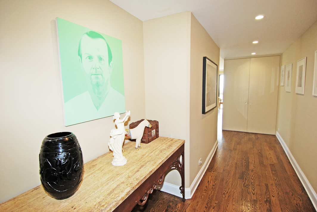 North Shore Towers Apartment