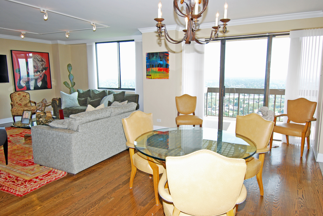 North Shore Towers Apartment