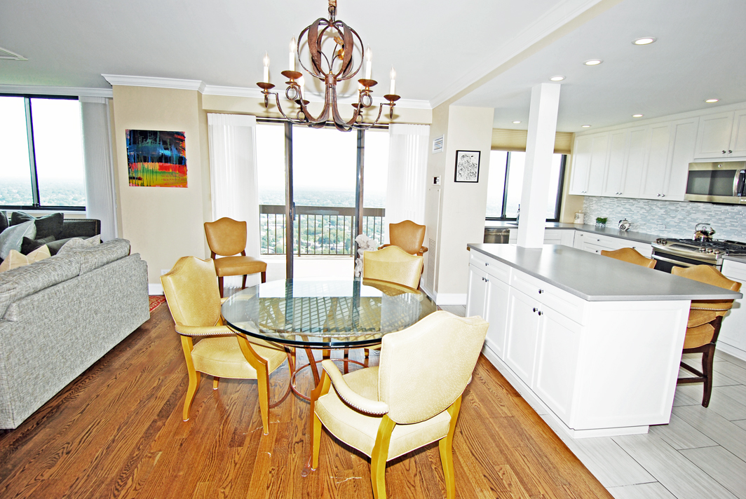 North Shore Towers Apartment