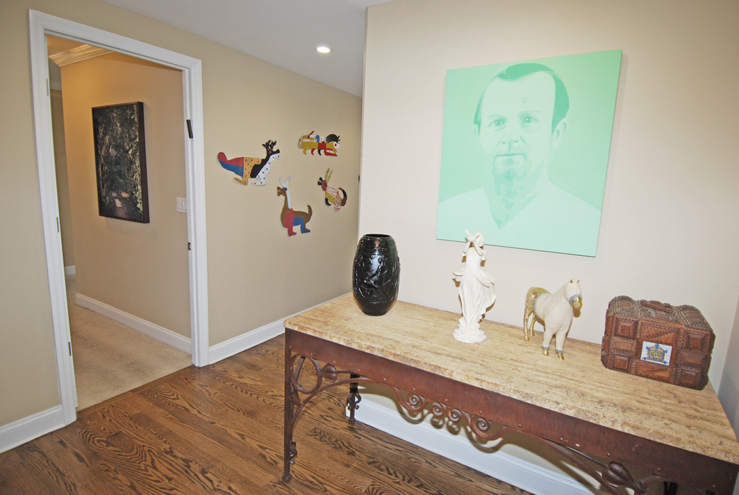 North Shore Towers Apartment