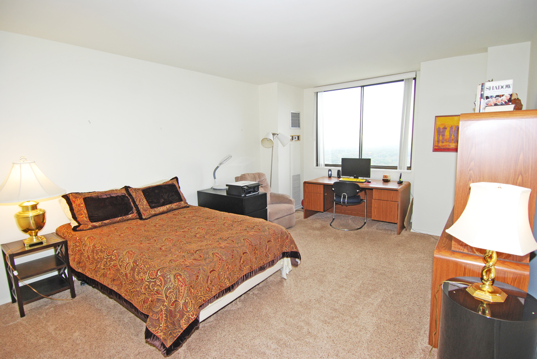 North Shore Towers Apartment