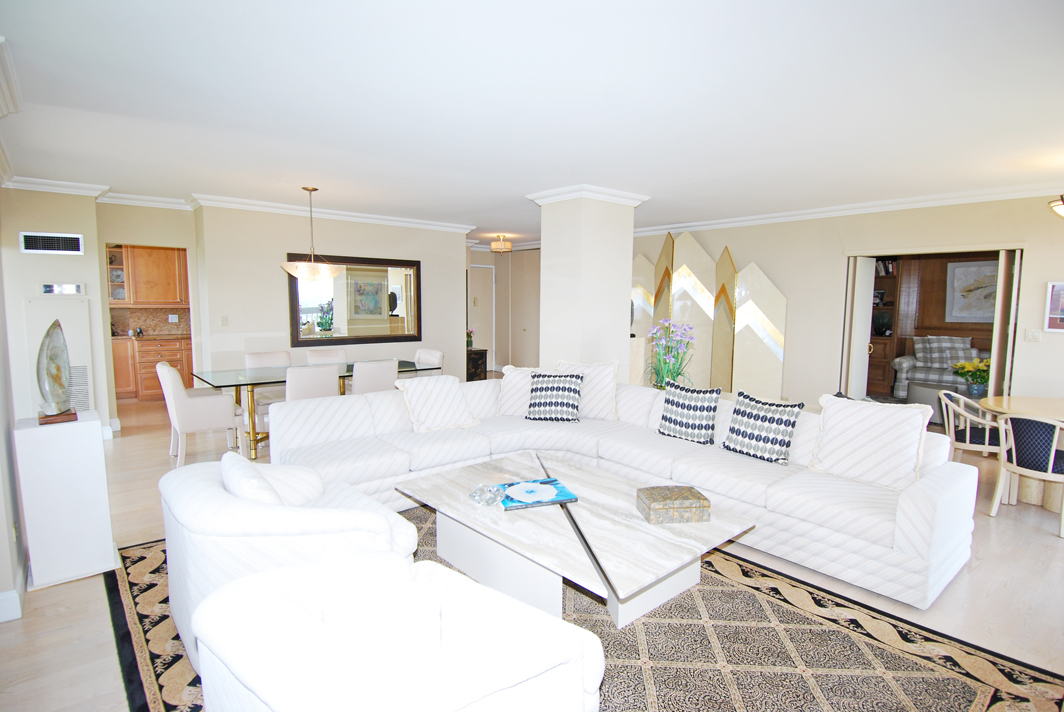 North Shore Towers Apartment