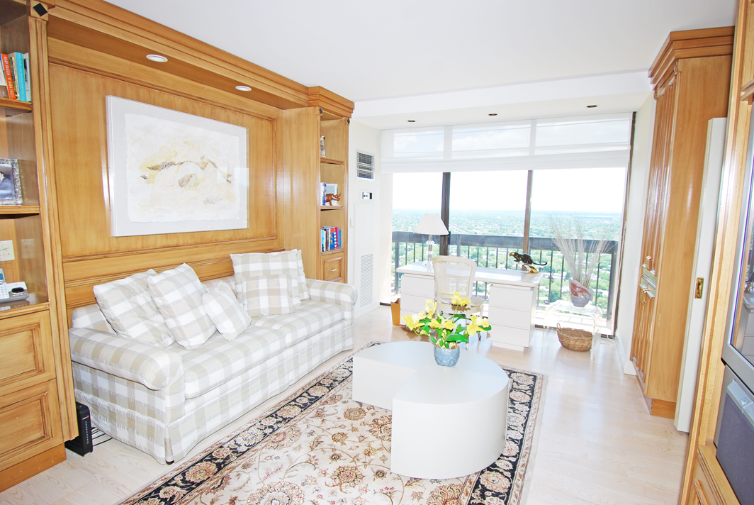 North Shore Towers Apartment