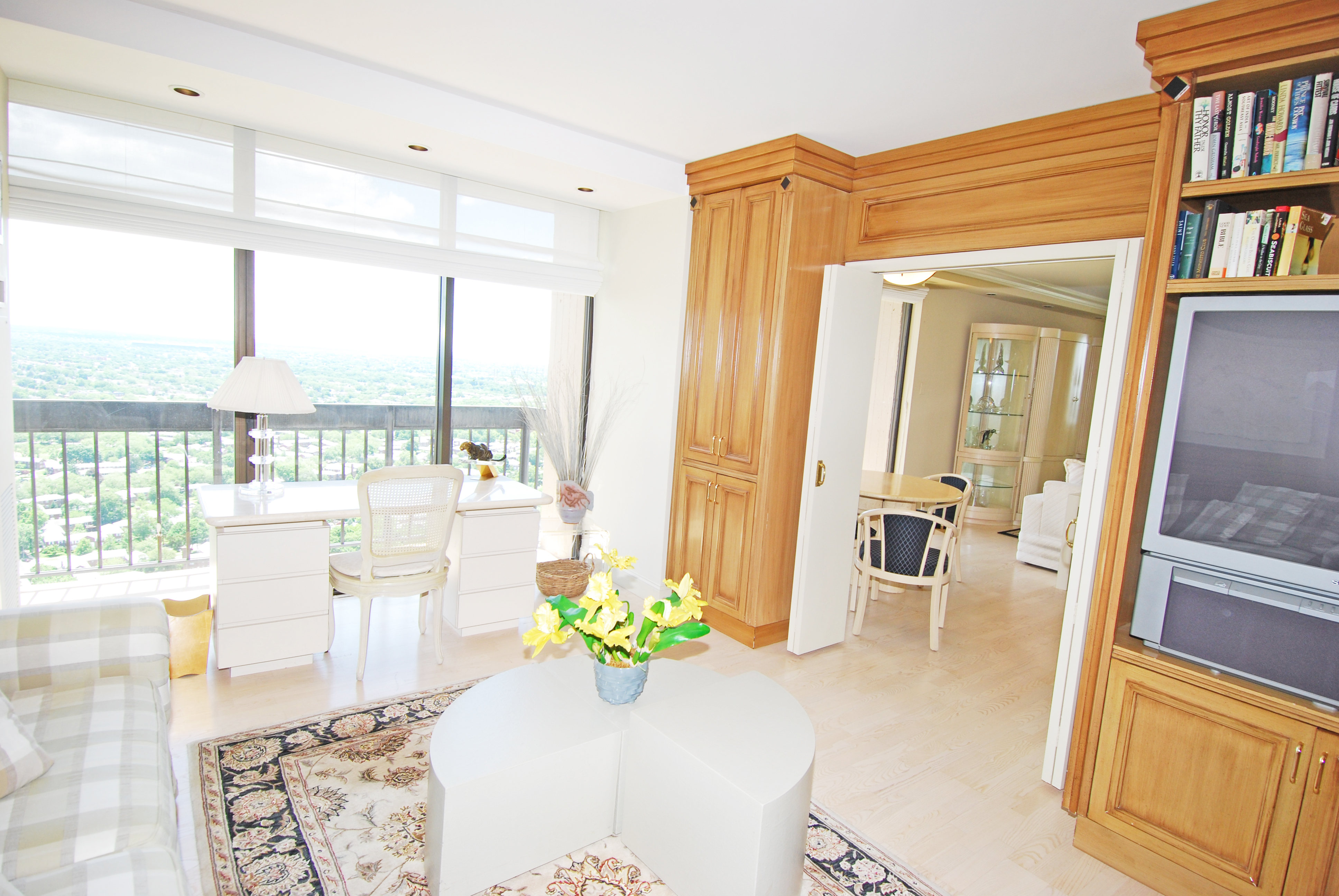 North Shore Towers Apartment