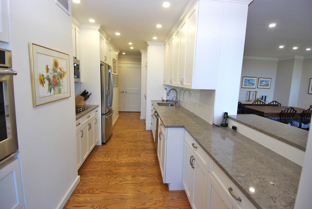 North Shore Towers Apt.