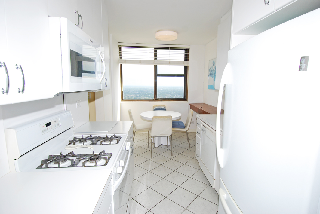 North Shore Towers Apartment