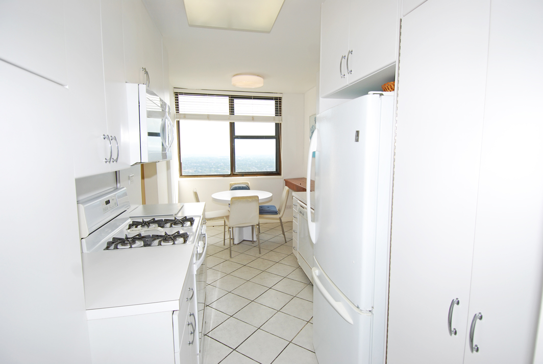 North Shore Towers Apartment