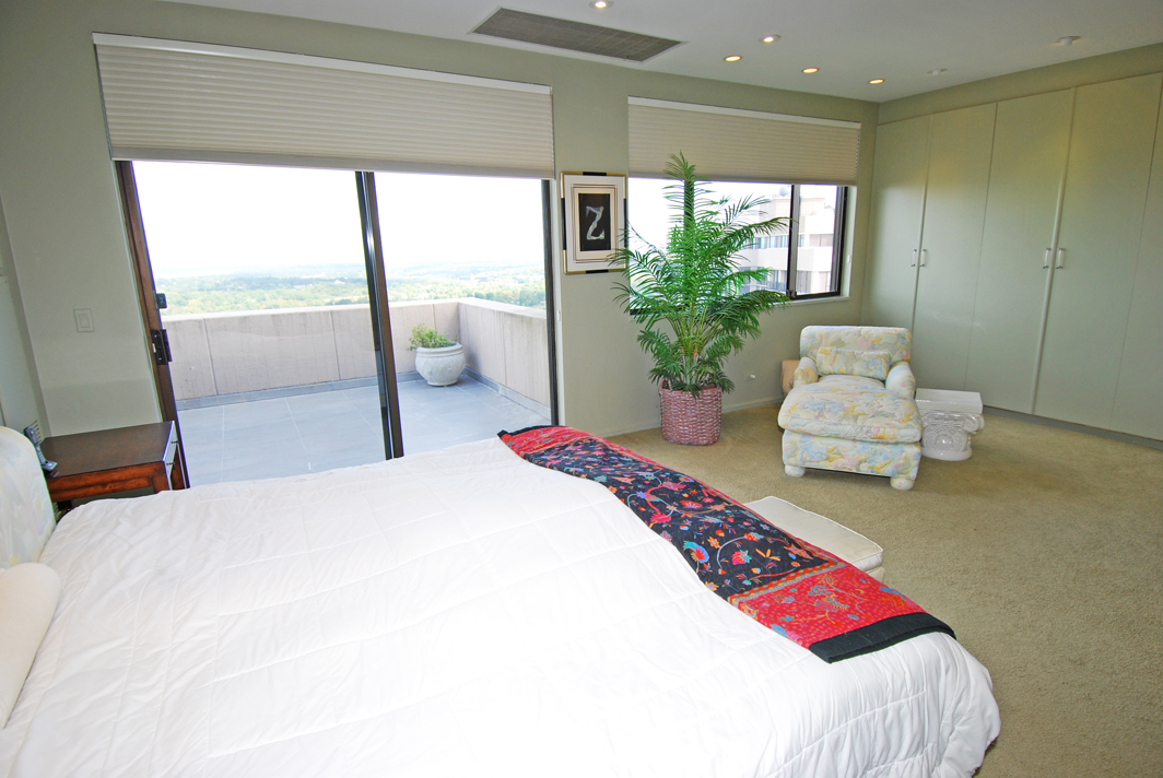 North Shore Towers Penthouse