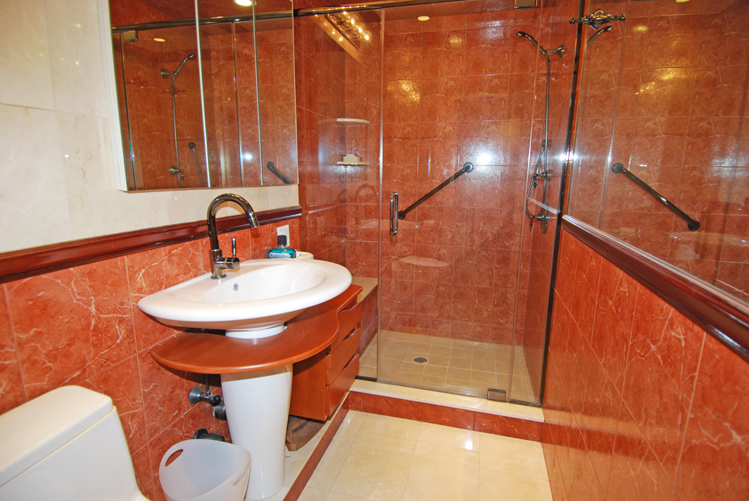 North Shore Towers Penthouse