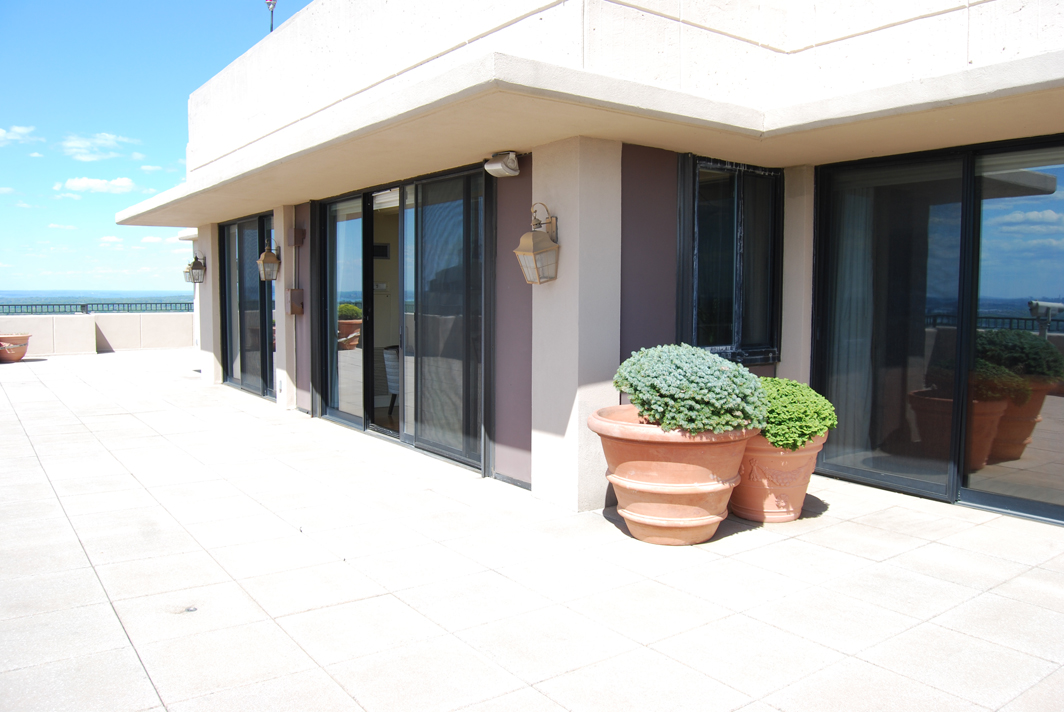 North Shore Towers Penthouse