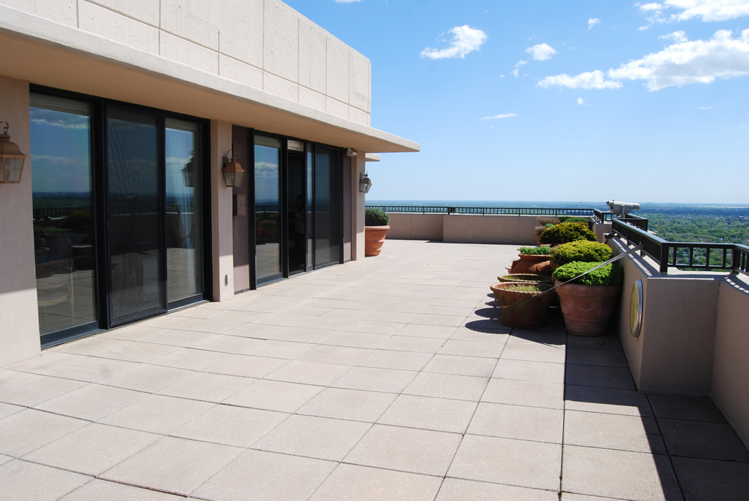 North Shore Towers Penthouse