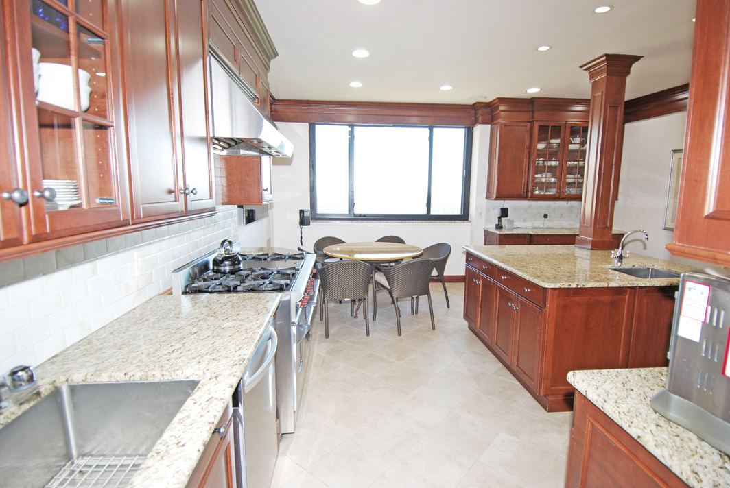 North Shore Towers Penthouse