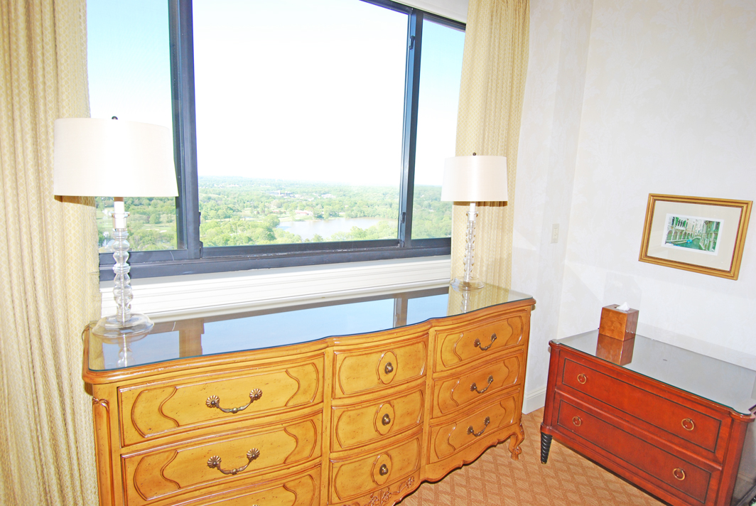 North Shore Towers Penthouse