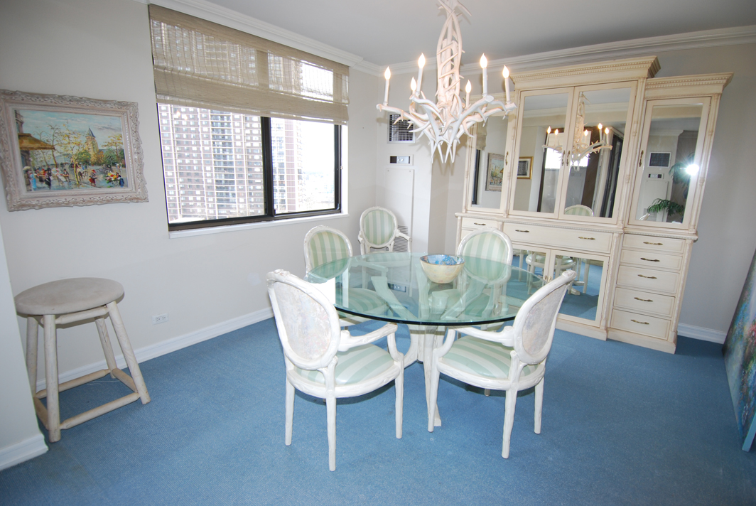 North Shore Towers Apartment