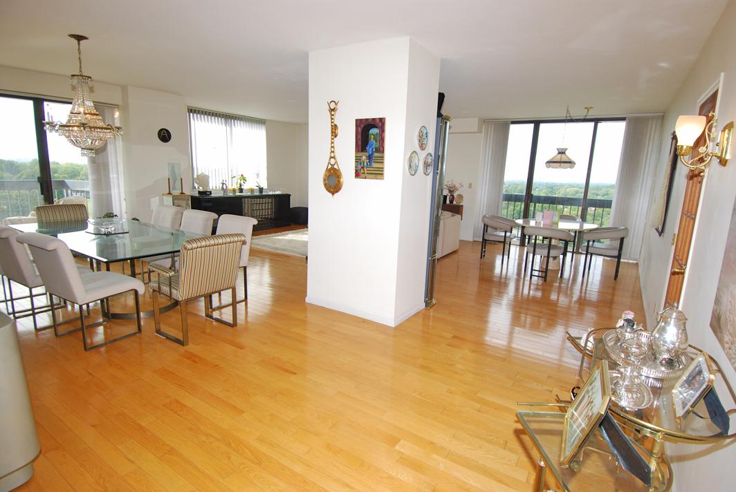 North Shore Towers 3 Bedroom Apartment