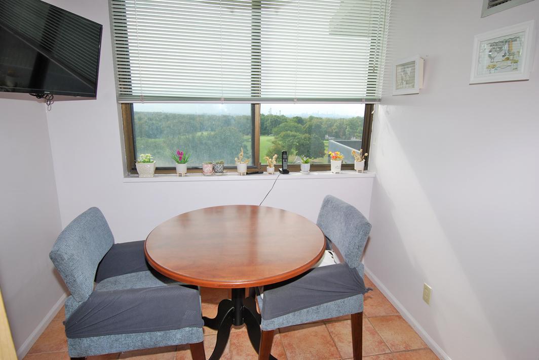 North Shore Towers 3 Bedroom Apartment