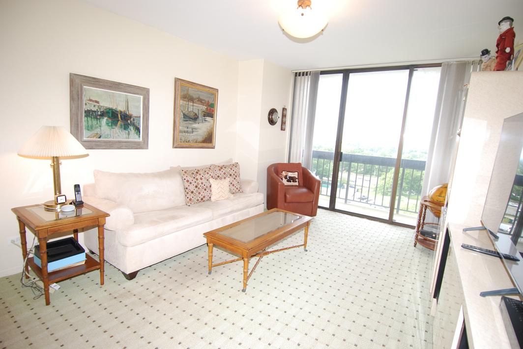 North Shore Towers 3 Bedroom Apartment