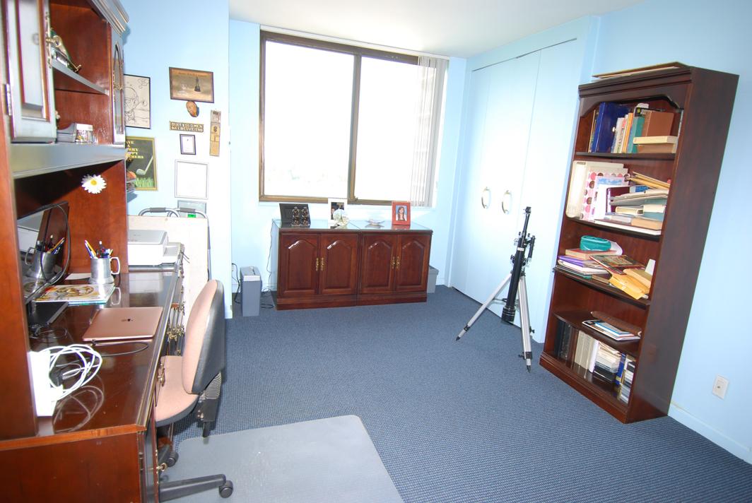 North Shore Towers 3 Bedroom Apartment