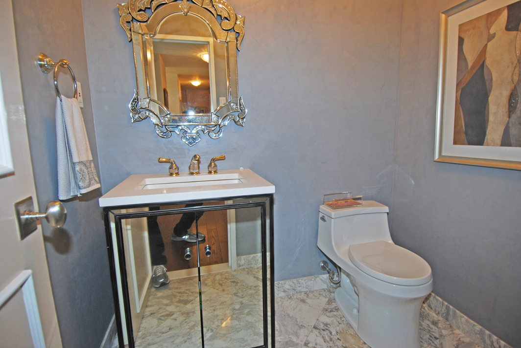 North Shore Towers Apartment