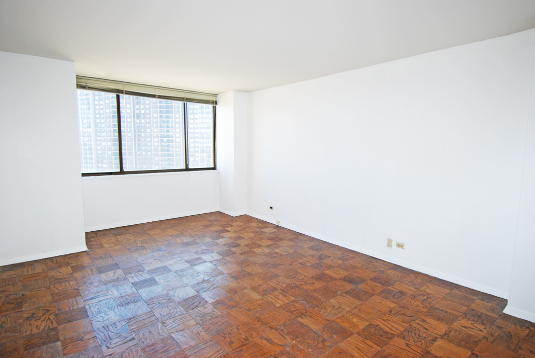 North Shore Towers Apartment