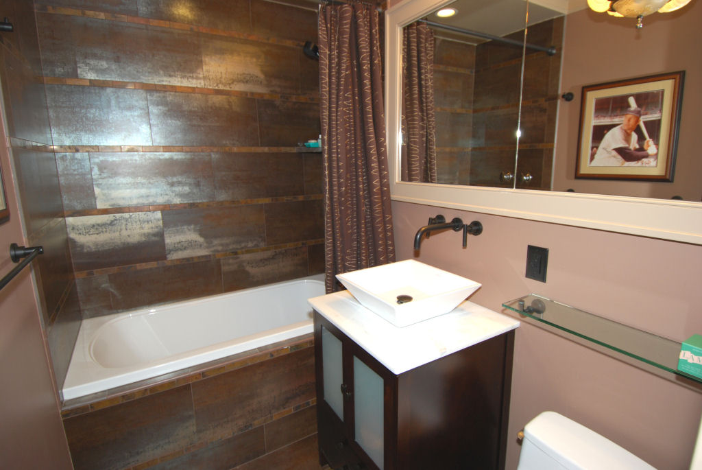 North Shore Towers Apartment