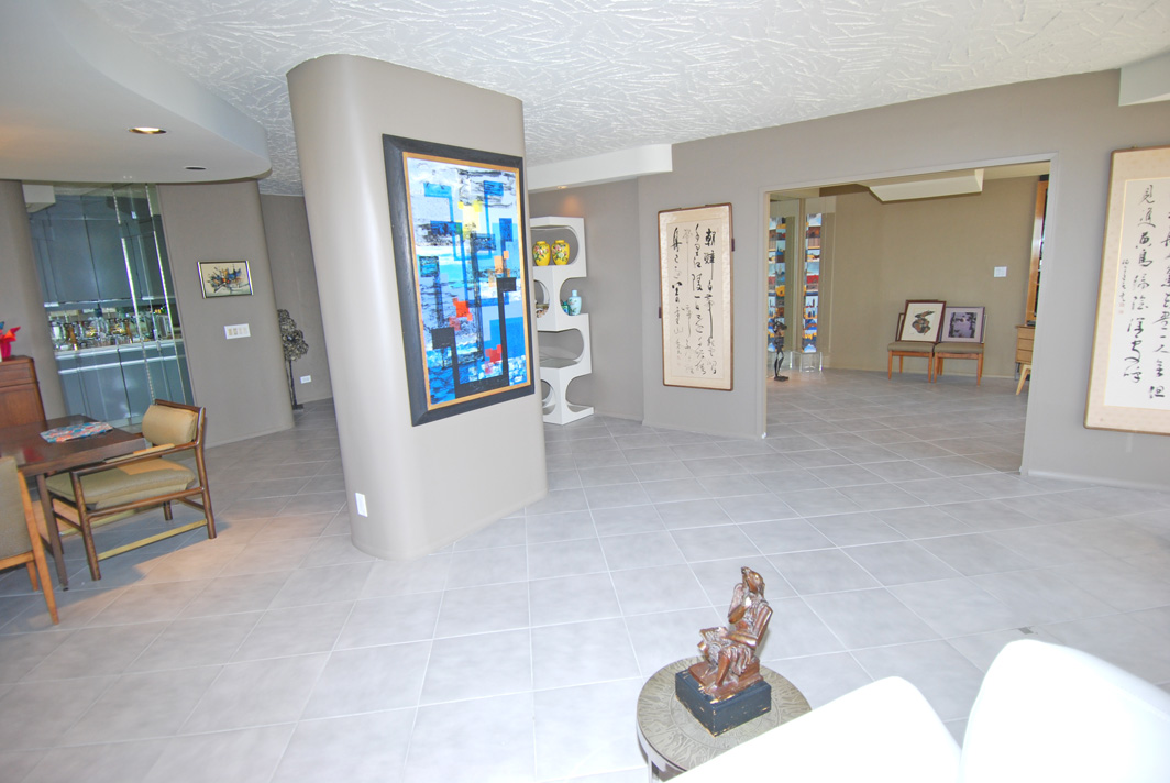 North Shore Towers 3 Bedroom Apartment