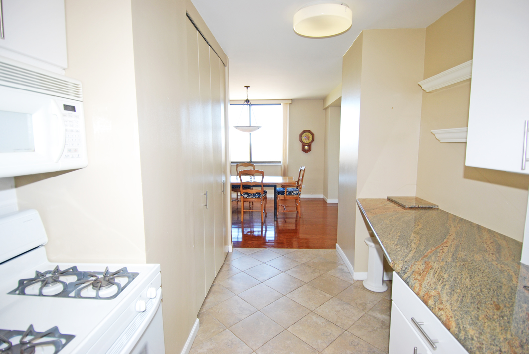 North Shore Towers Apartment