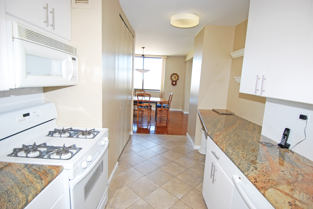 North Shore Towers Apartment