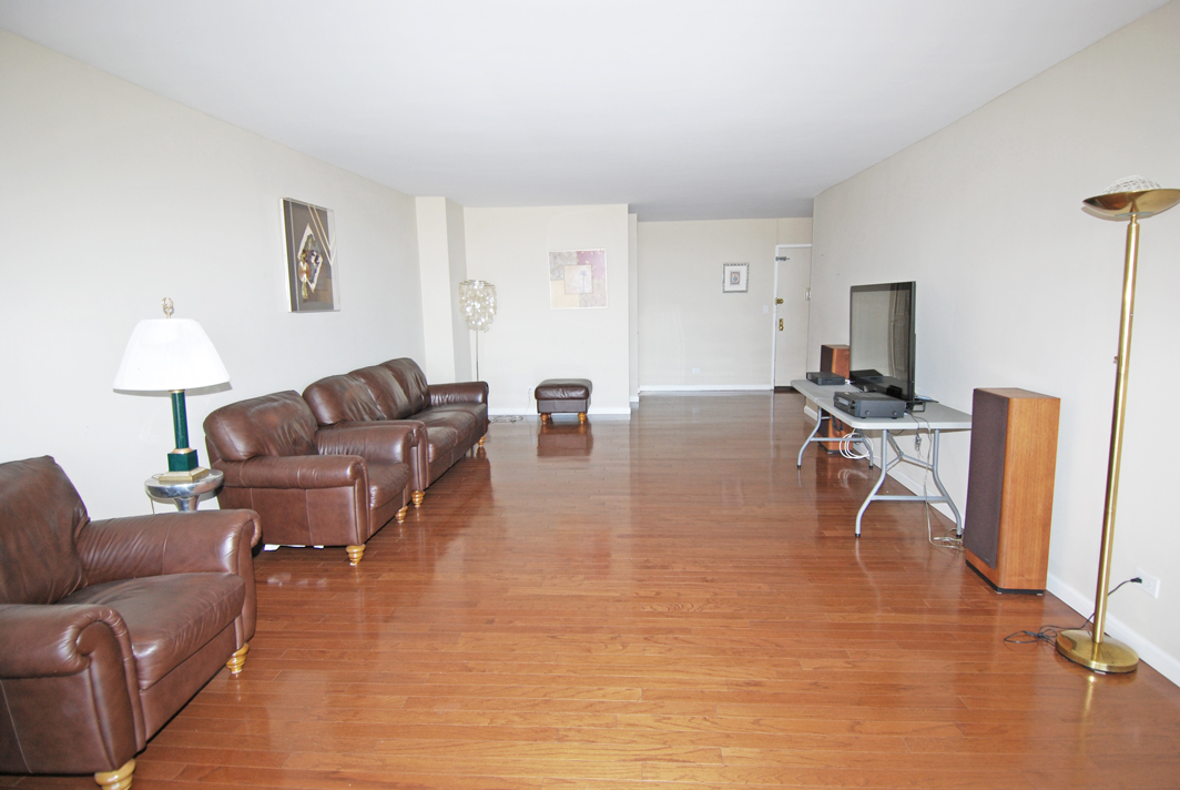 North Shore Towers Apartment