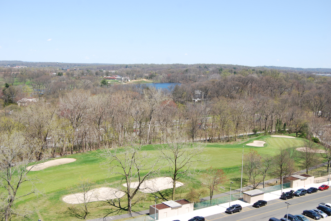 North Shore Towers Apartment