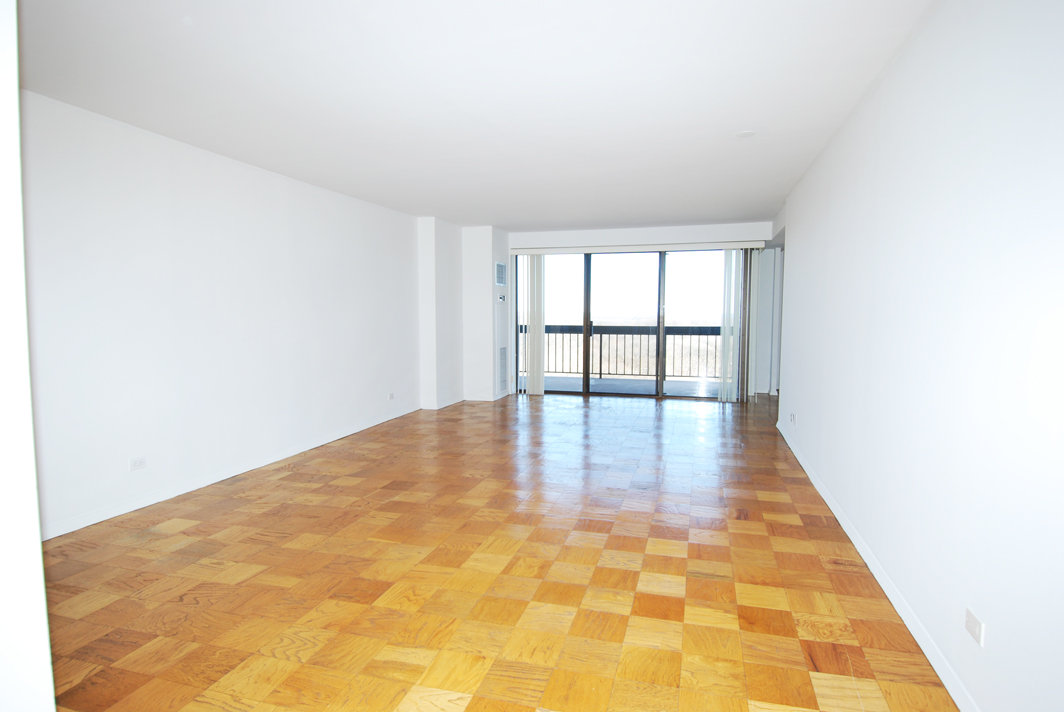 North Shore Towers Apartment