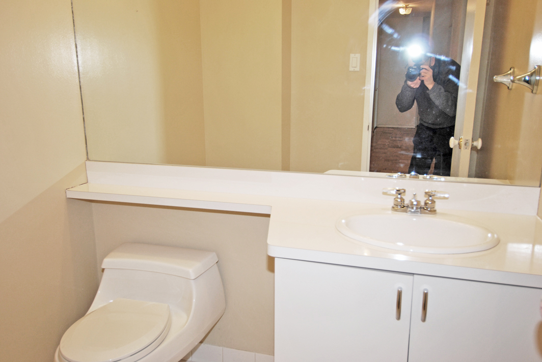 North Shore Towers Apartment