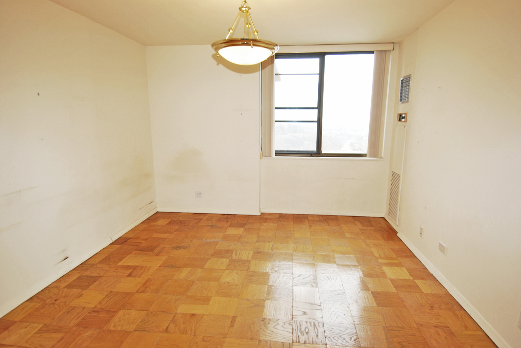 North Shore Towers Apartment