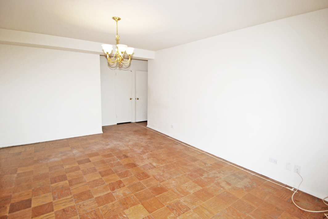 North Shore Towers Apartment