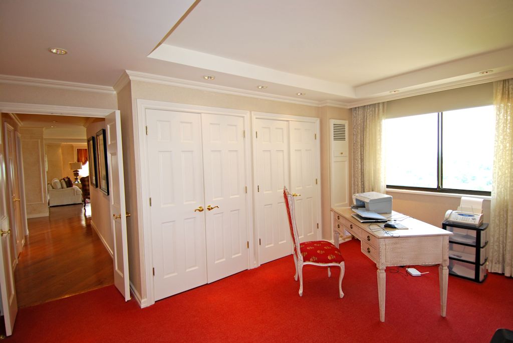 North Shore Towers 3 bedroom co-op