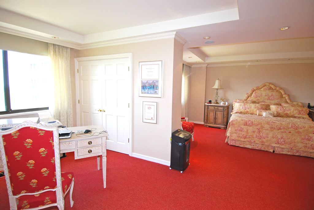 North Shore Towers 3 bedroom co-op