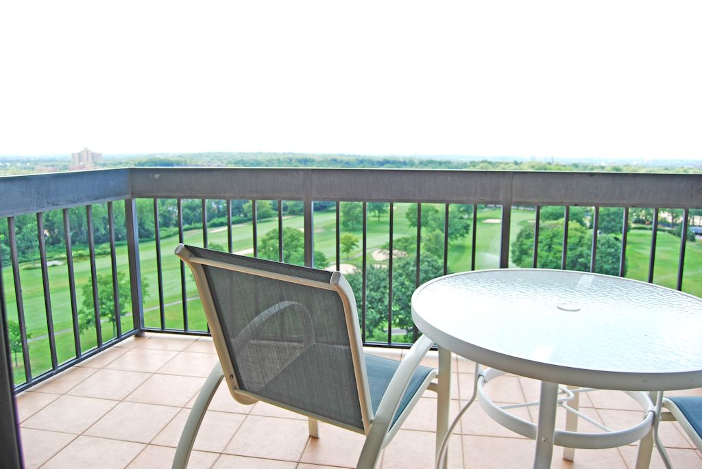 North Shore Towers 3 bedroom co-op