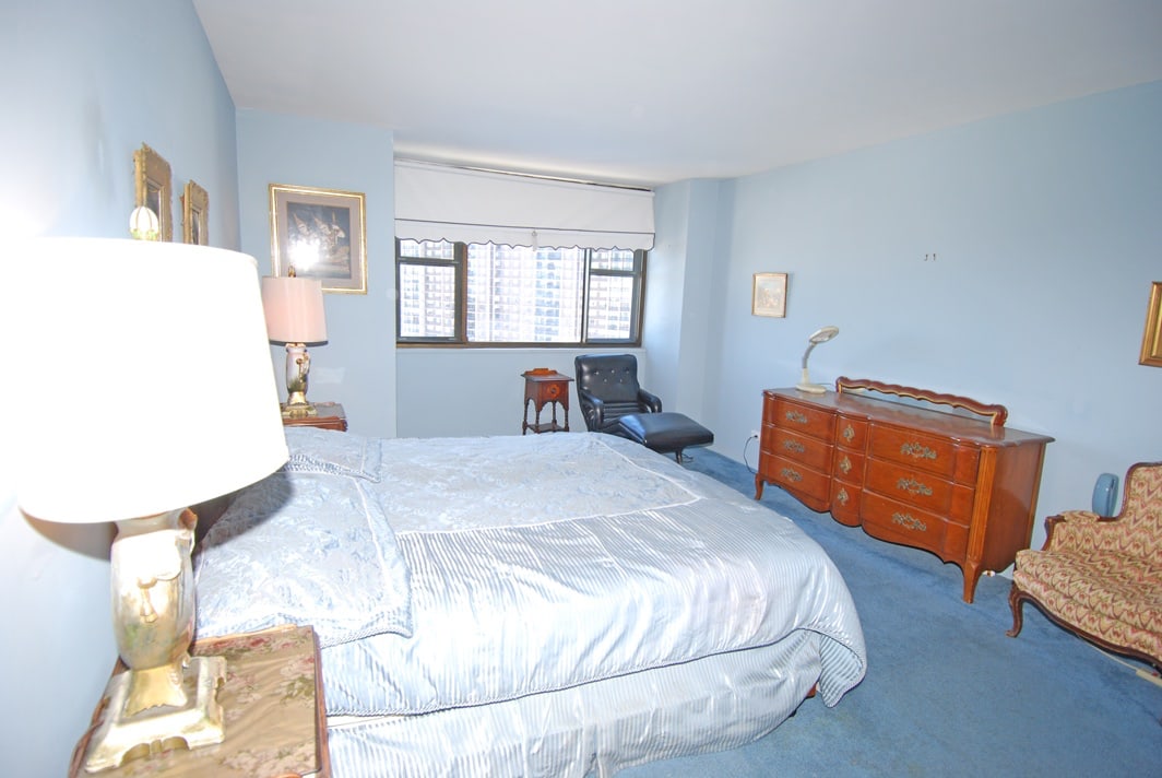 North Shore Towers Apt.