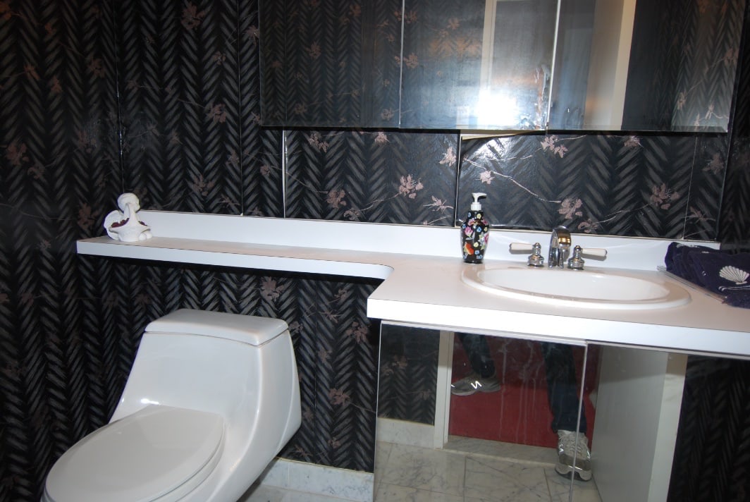 North Shore Towers Apt.