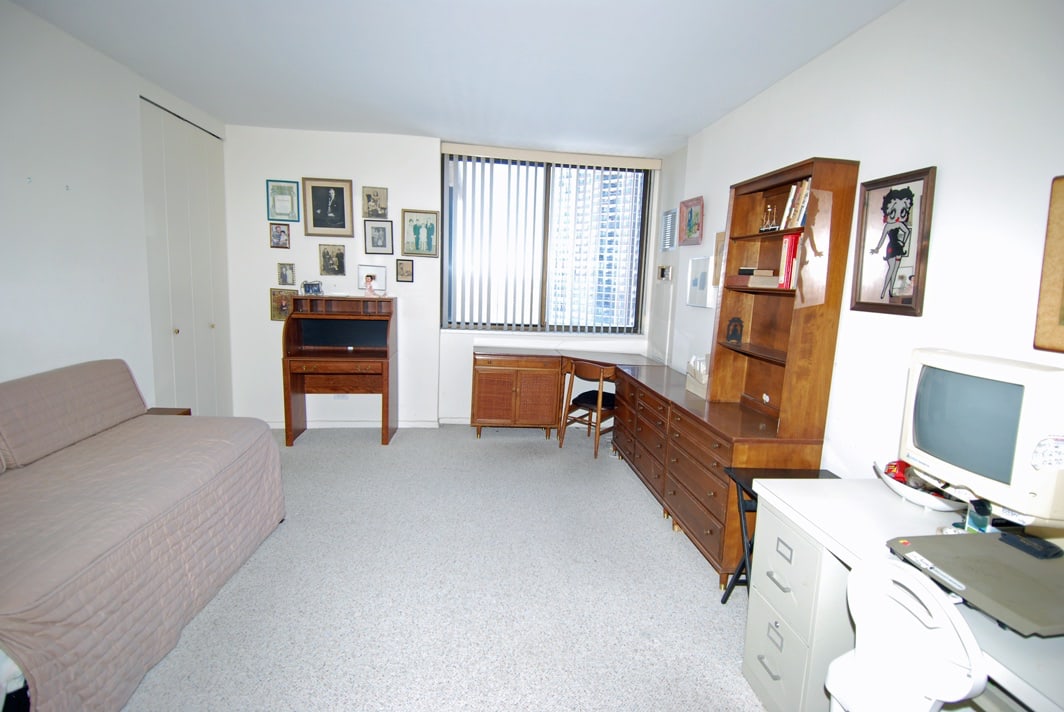 North Shore Towers Apt.