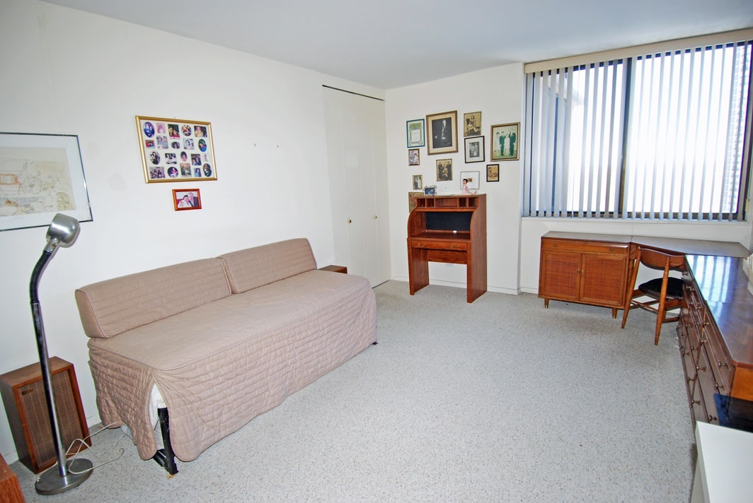 North Shore Towers Apt.