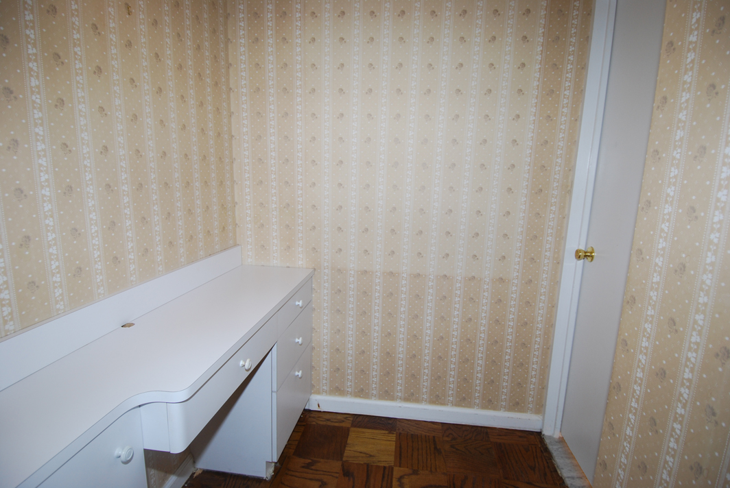 North Shore Towers Apt.