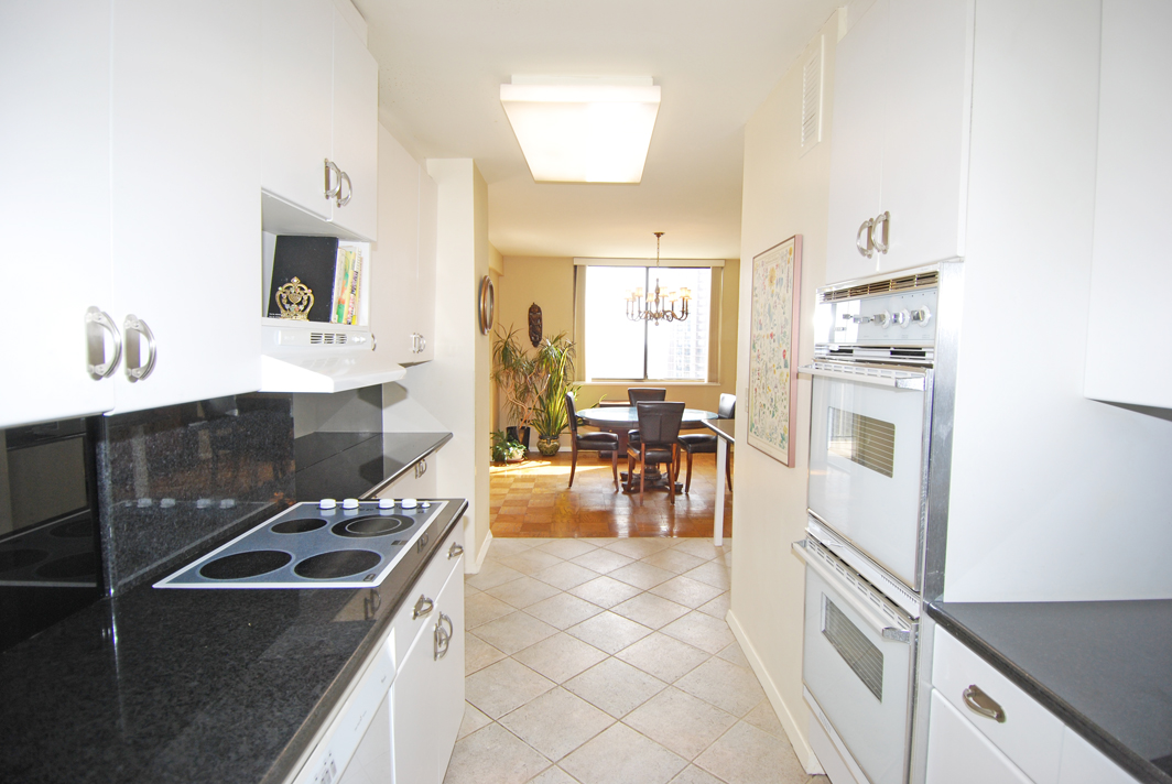 North Shore Towers Apartment