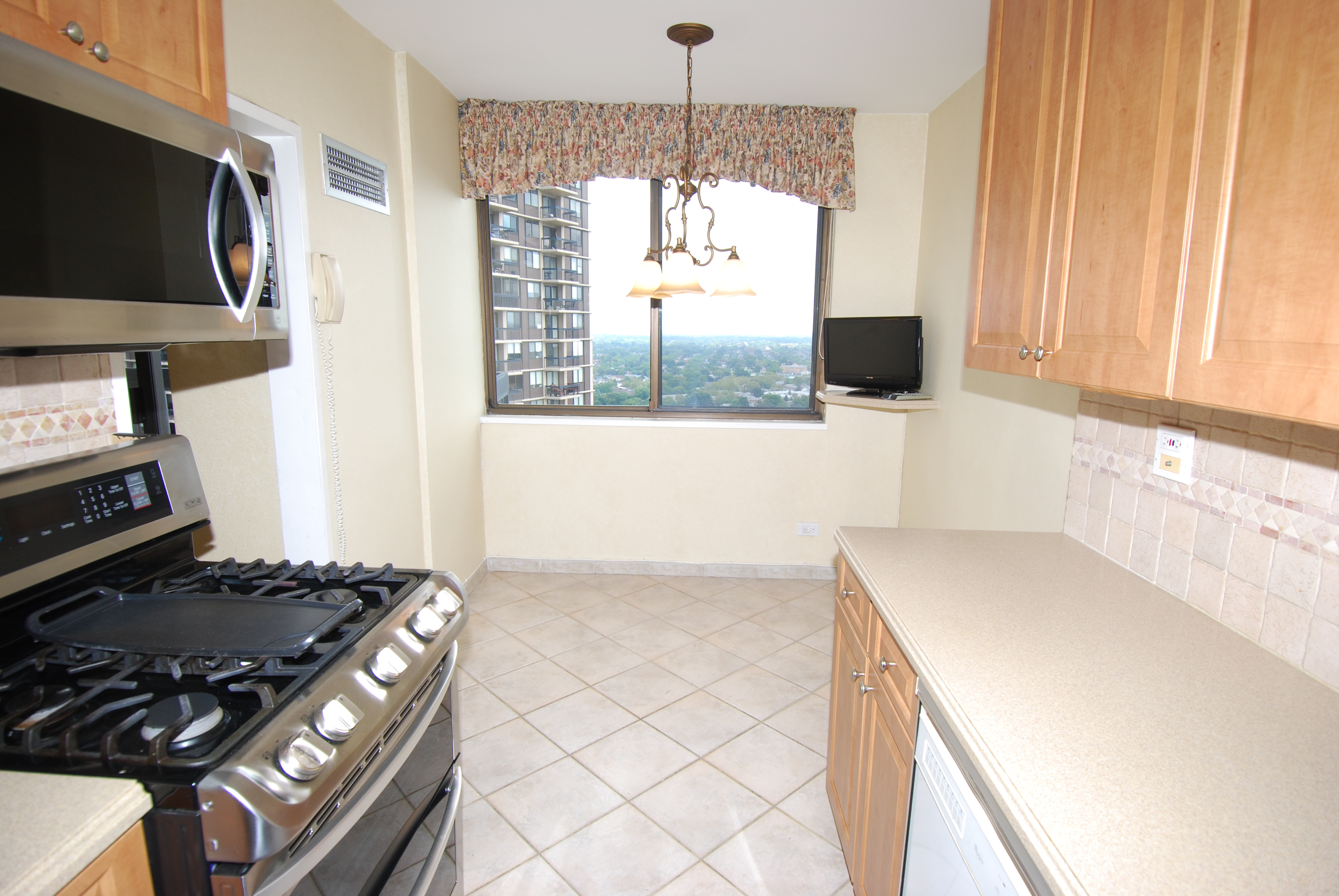 North Shore Towers Apartment