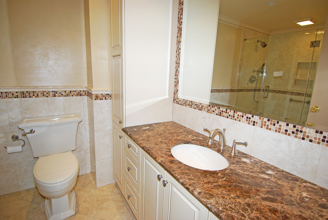 North Shore Towers Apartment