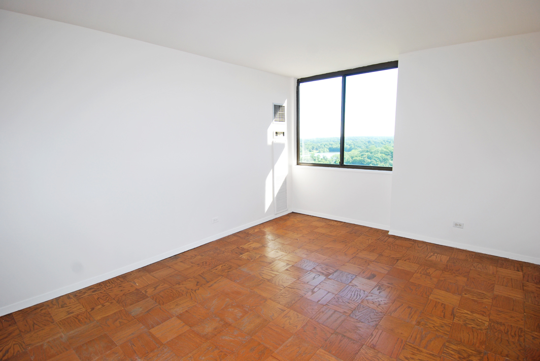 North Shore Towers Apartment